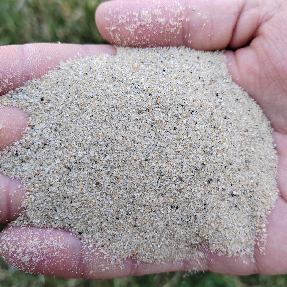 Kvarcni pesak 0.3–0.8 mm za bazenske filter pumpe - Pakovanje 200kg